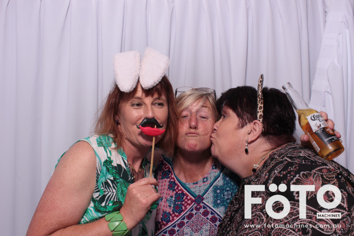 Diandra and Nick’s Wedding | View more photos from the event at gallery.fotomachines.com.au/u/FOTOMachines/Diandra-and-Nick’s-Wedding